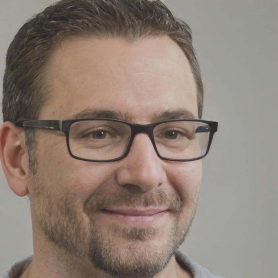 Portrait of Kasem Thanakit, Digital Strategy Consultant